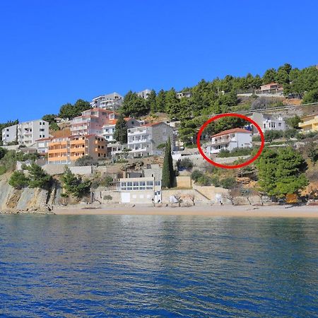 Apartments By The Sea Mimice, Omis - 18149 Bagian luar foto